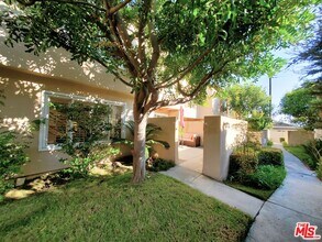 Building Photo - 3508 Del Amo Blvd