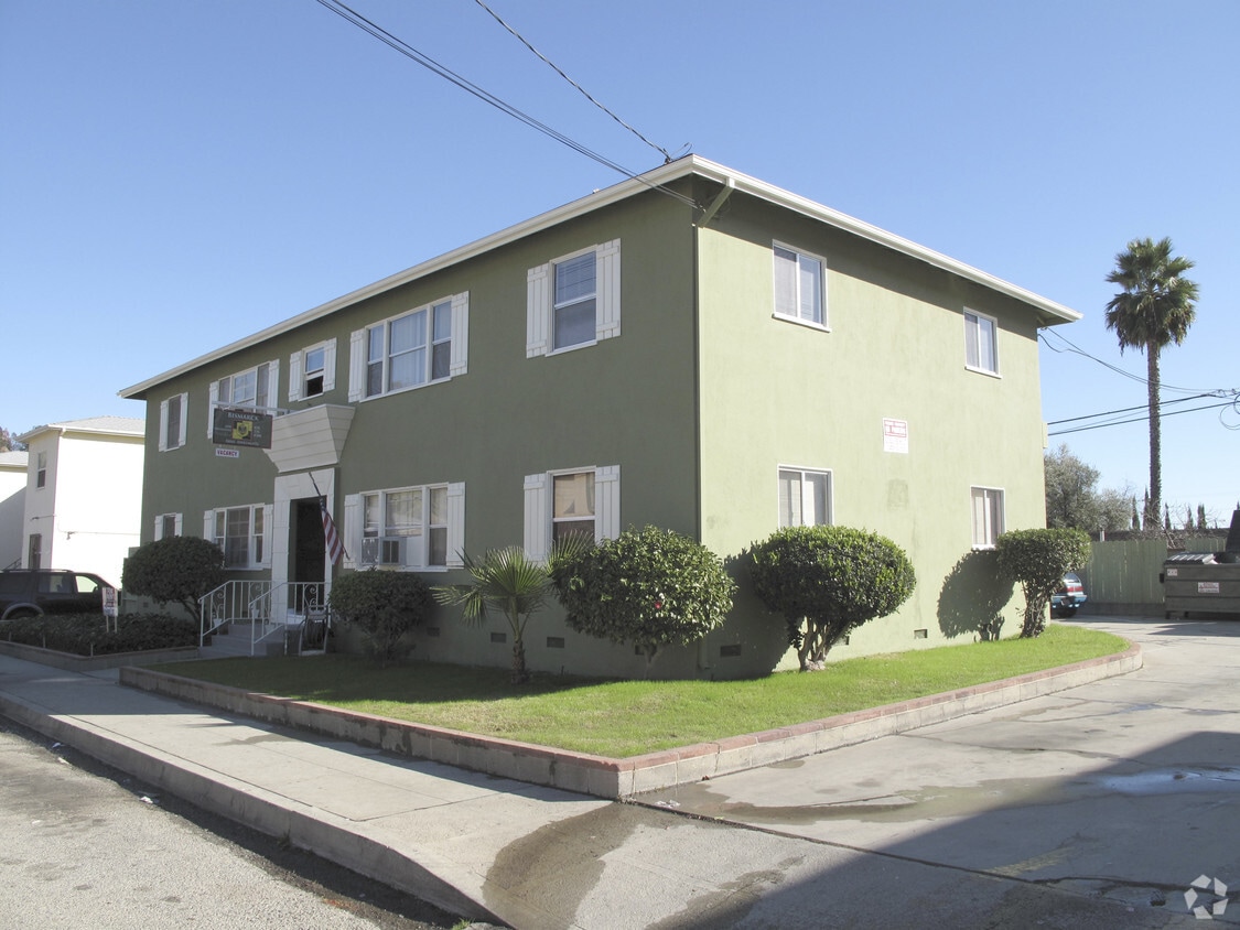 6050 Hillendale Dr, Los Angeles, CA 90042 Apartments in Los Angeles