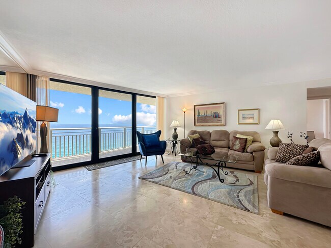 Building Photo - 3000 N Ocean Dr