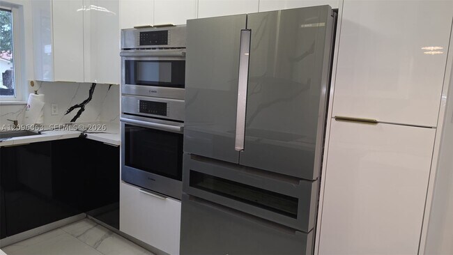 Foto del edificio - 449 NW 30th Pl