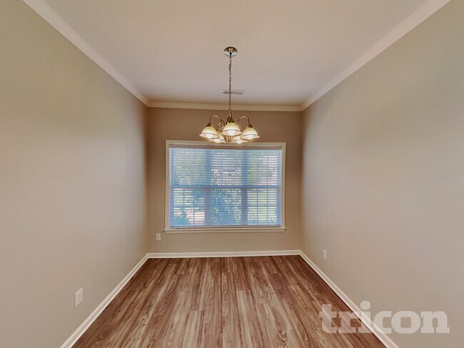 Foto del edificio - 5931 Bluestem Cir