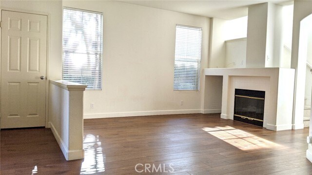 Building Photo - 1604 Elk Grove