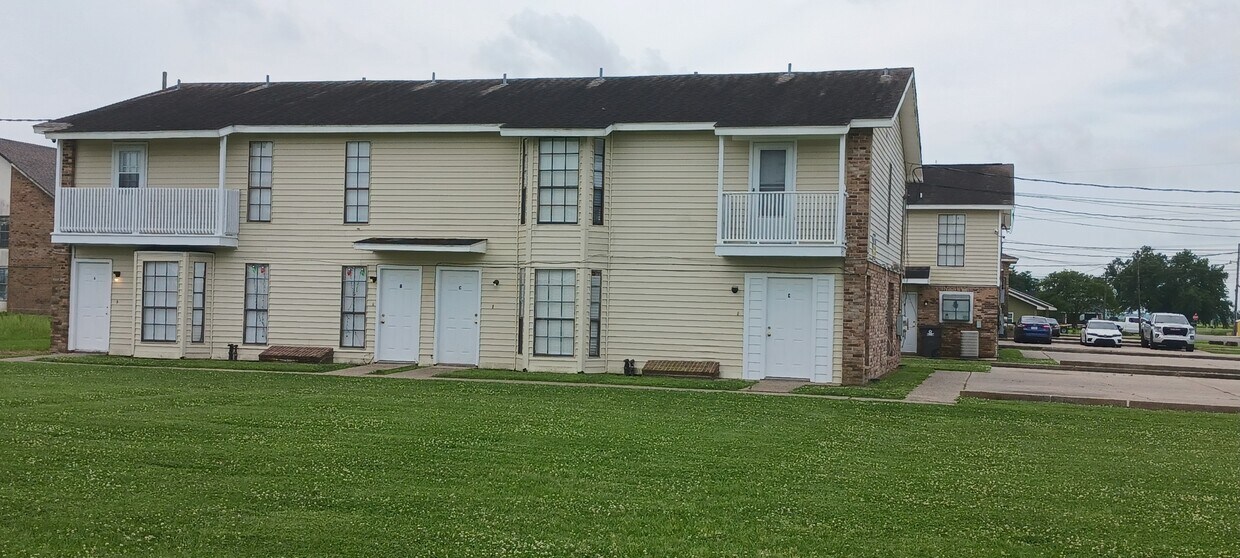 Foto principal - 113 Oak Ridge Ave