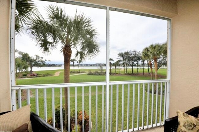 Building Photo - 8076 Queen Palm Ln