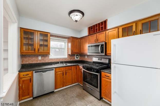 Building Photo - 2467 Route10-