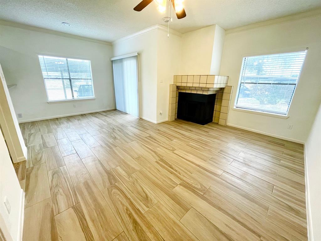 2710 Grants Lake Blvd Unit B1, Sugar Land, TX 77479 Condo for Rent in