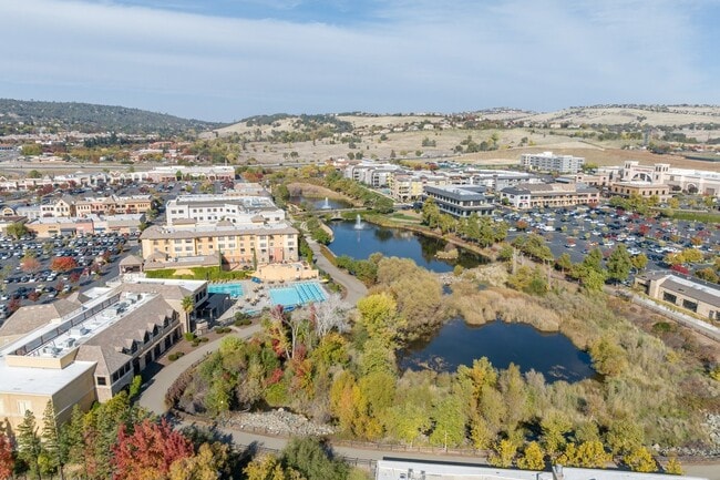 El Dorado Hills Town Center with lakes and shopping