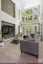 Building Photo - 206 Shearwater Ct W