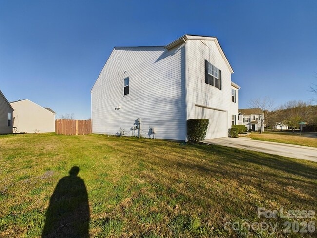 Building Photo - 12621 Dervish Ln