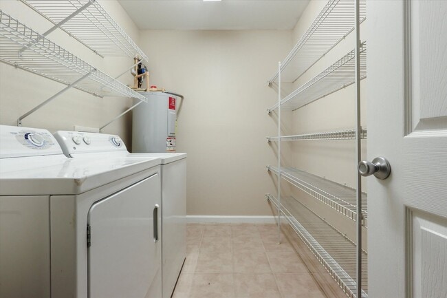 Interior Photo - CRICKET CLUB II