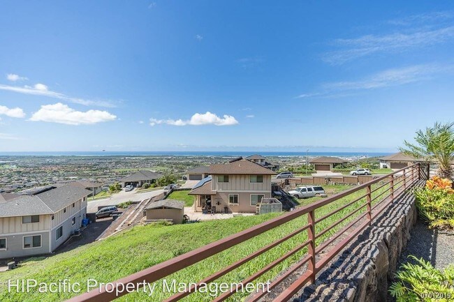 Foto del edificio - 3 br, 2 bath House - 92-2186 Opalipali St.