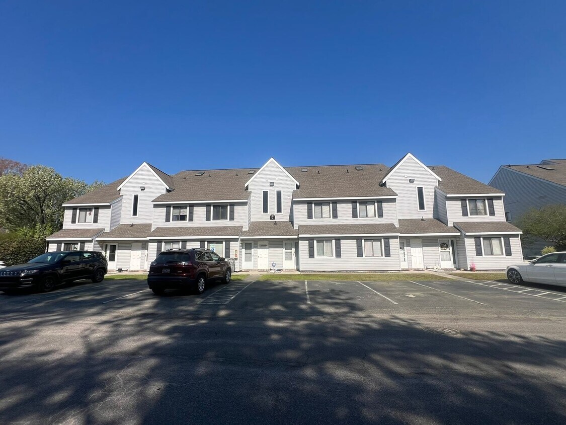 500 Fairway Village Dr Unit 7G, Myrtle Beach, SC 29588 Condo for Rent