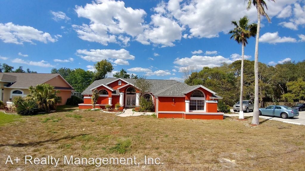 Primary Photo - 3 br, 3 bath House - 9247 Spring Hill Dr.