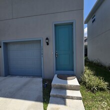 Building Photo - 13141 Markowitz Aly