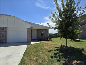 Building Photo - 2318 Zanoletti Ct