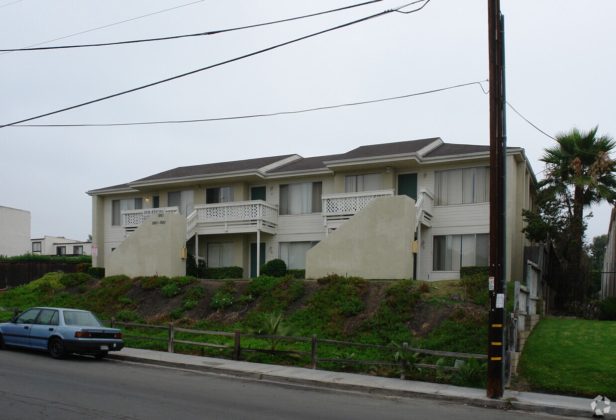 Primary Photo - West Palm Apartments
