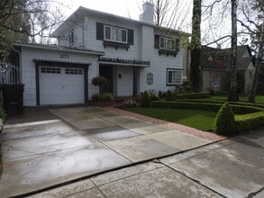 Building Photo - 2773 Harkness St