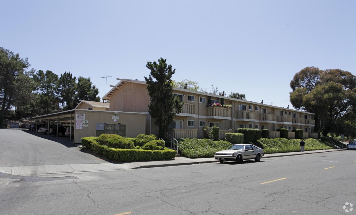 Shari's Apartments - Sharis