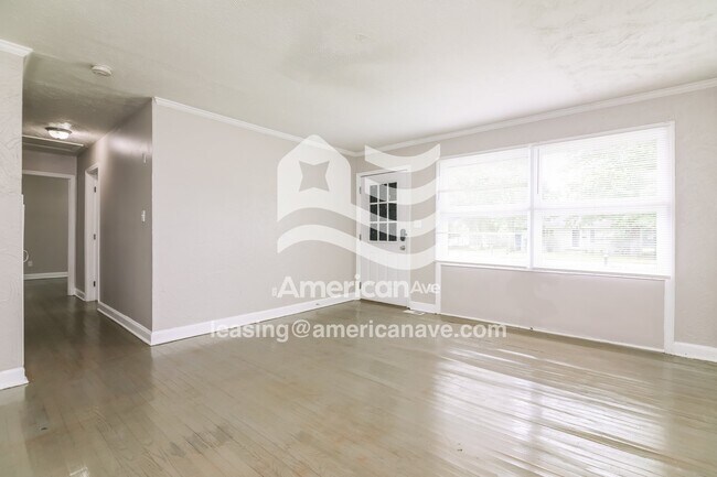 Foto del edificio - 117 Hunter Cir
