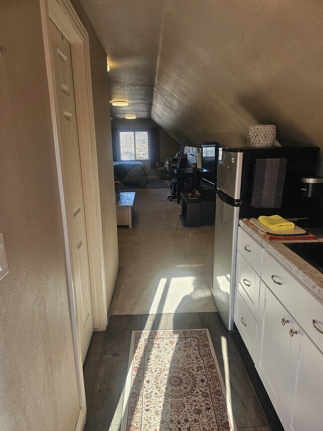 Foto del edificio - 2353 S Sandia Rd