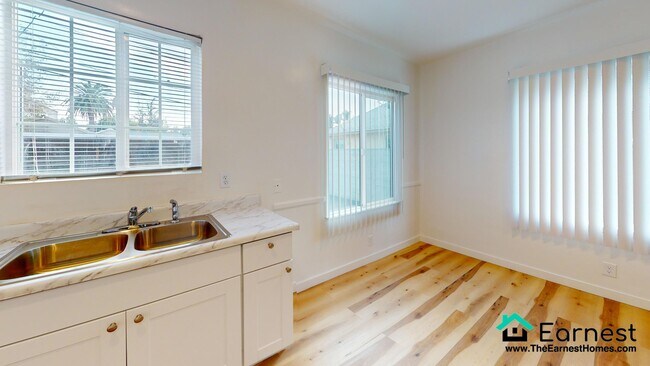 Foto del edificio - 2 + 1 Charming Apartment in the Heart of V...