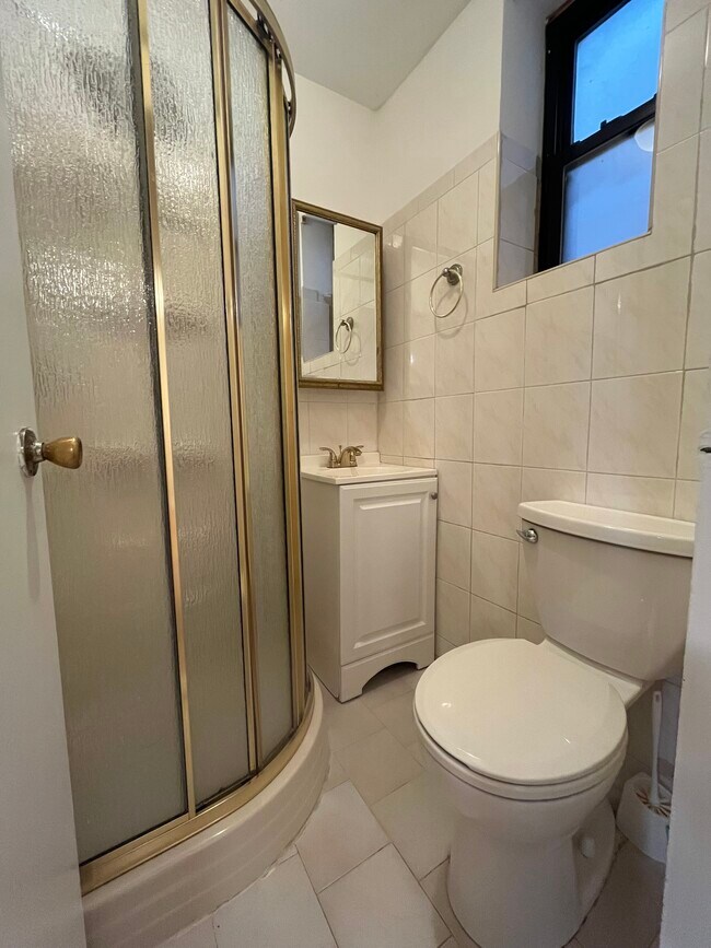 Foto del edificio - 563 Prospect Ave
