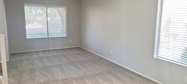 Foto del edificio - 21439 Goles Dr