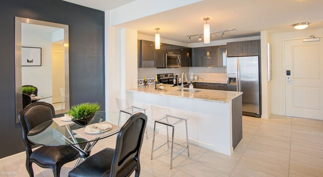 Foto del edificio - 4400 NW 87th Ave