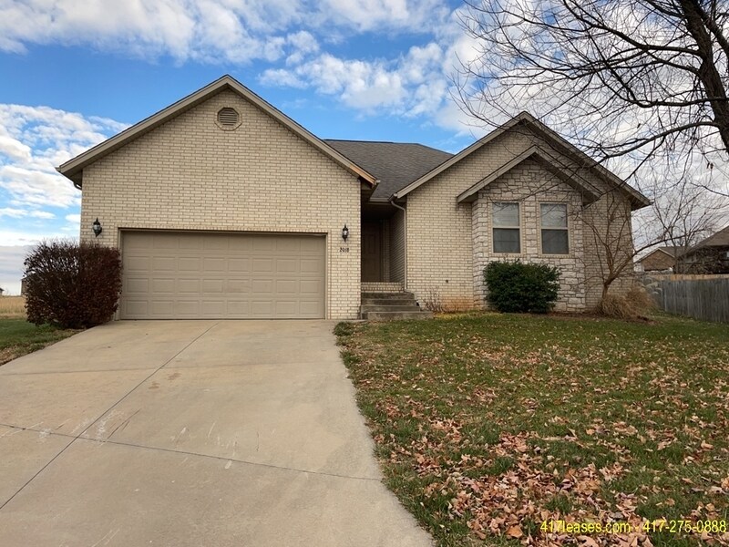 2018 Cedarwood Ct, Ozark, MO 65721 House Rental in Ozark, MO