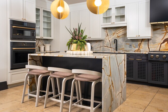 Foto del edificio - Heights at Park Lane