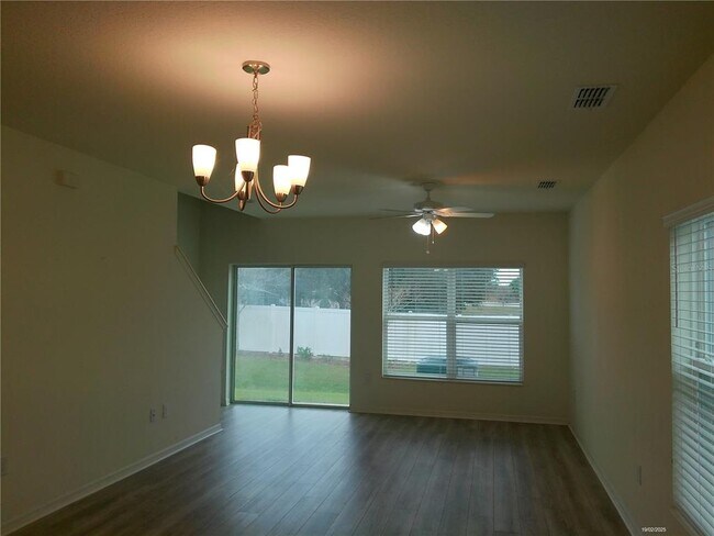 Foto del edificio - 1320 Mirabella Cir