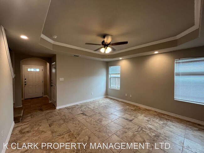 Foto del edificio - 3 br, 2.5 bath House - 6303 LUGLIO LANE #101