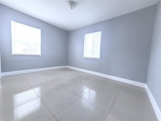 Foto del edificio - 1500 NW 6th Ave