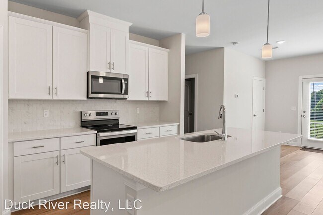 Building Photo - 3 br, 2 bath House - Taylor Landing 731 Pr...