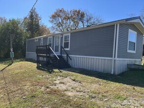 Building Photo - 214 Co Rd 781