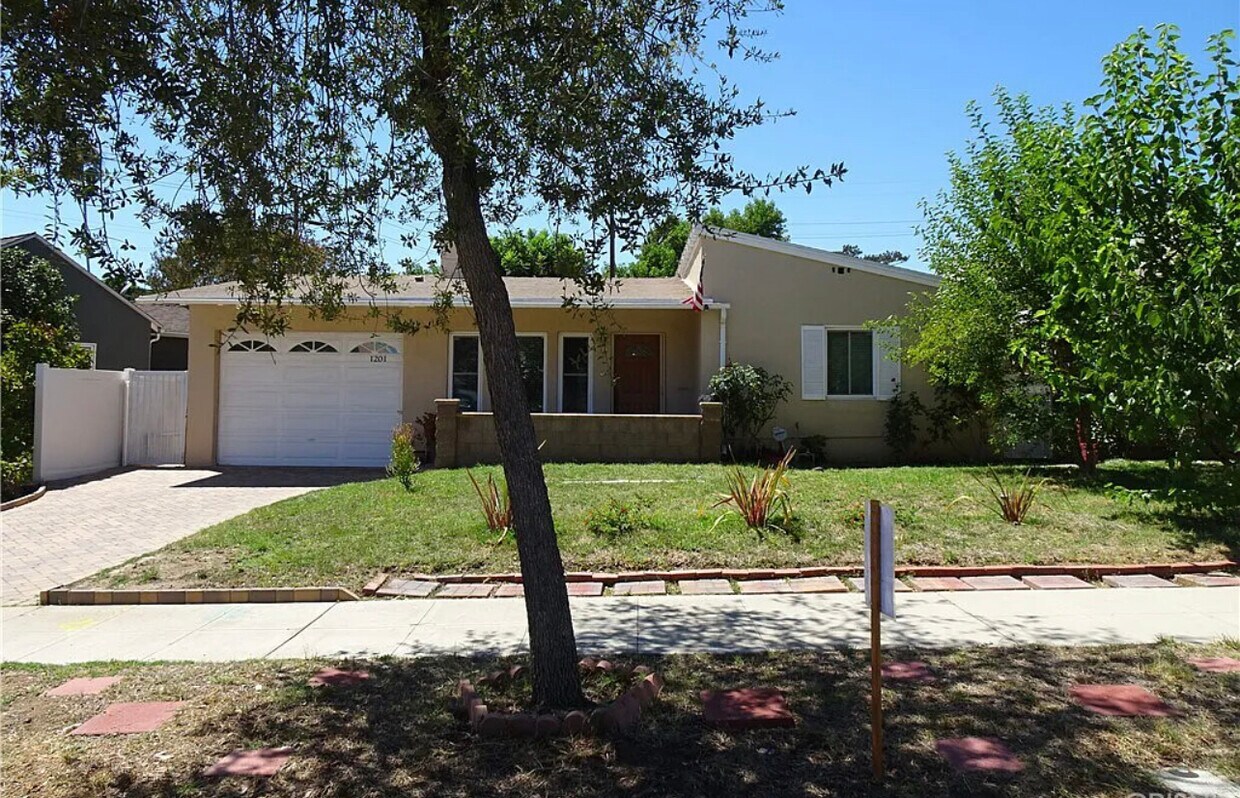 1201 Cleveland Rd, Glendale, CA 91202 House Rental in Glendale, CA
