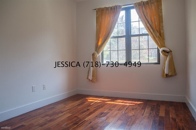 Building Photo - 910 Lafayette Ave