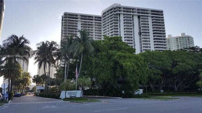 Foto del edificio - 20515 E Country Club Dr