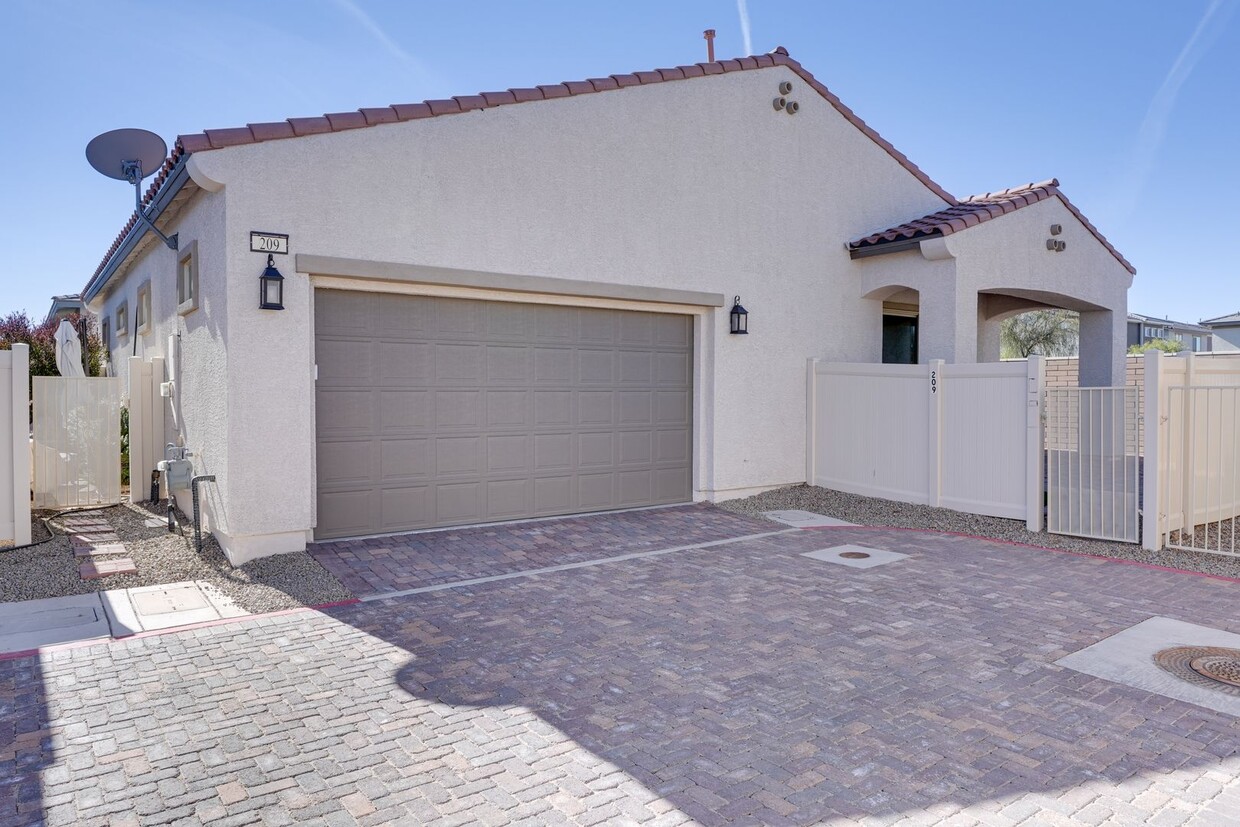 Foto principal - GUARD GATED 55 PLUS COMMUNITY- FULLY FURNI...