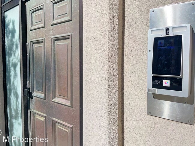 Building Photo - 1960 Hayes St