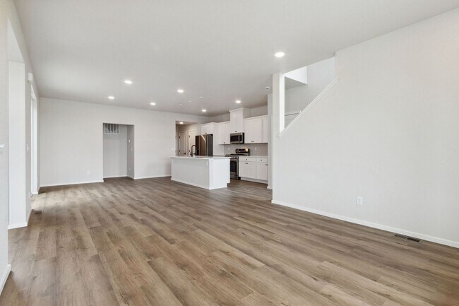 Building Photo - Brand New Home in Trailside on Harmony
