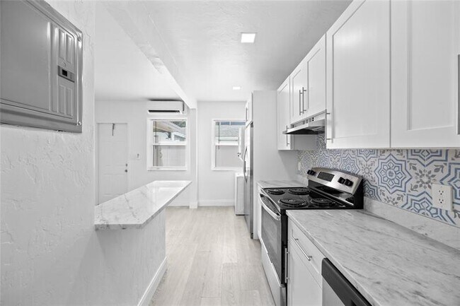 Foto del edificio - 412 SE 16th St