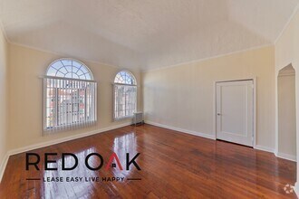 Building Photo - 621 S Gramercy Pl