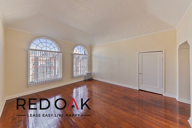 Foto del edificio - 621 S Gramercy Pl
