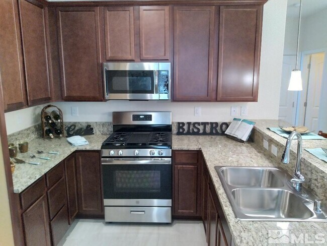 Building Photo - 1038 N Wind Dr
