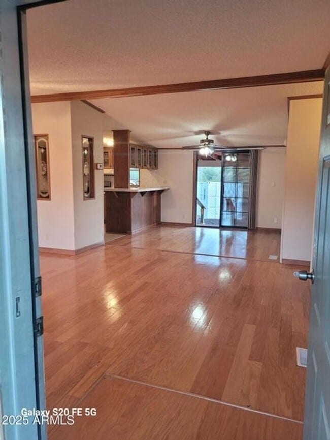 Foto del edificio - READY TO VIEW NOW! Adorable 3 Bed 2 Bath Home in New River NO HOA
