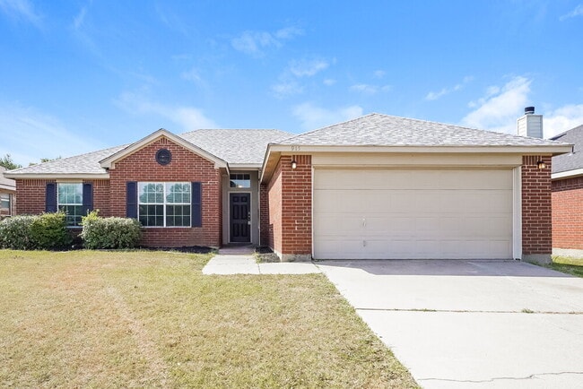 Building Photo - 915 Joshua Dr