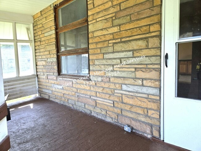 Building Photo - 619 Bessemer Ave