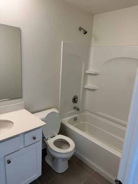 Foto del edificio - 12700 Kenmore Ct