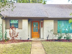 Building Photo - 14103 Kellywood Ln